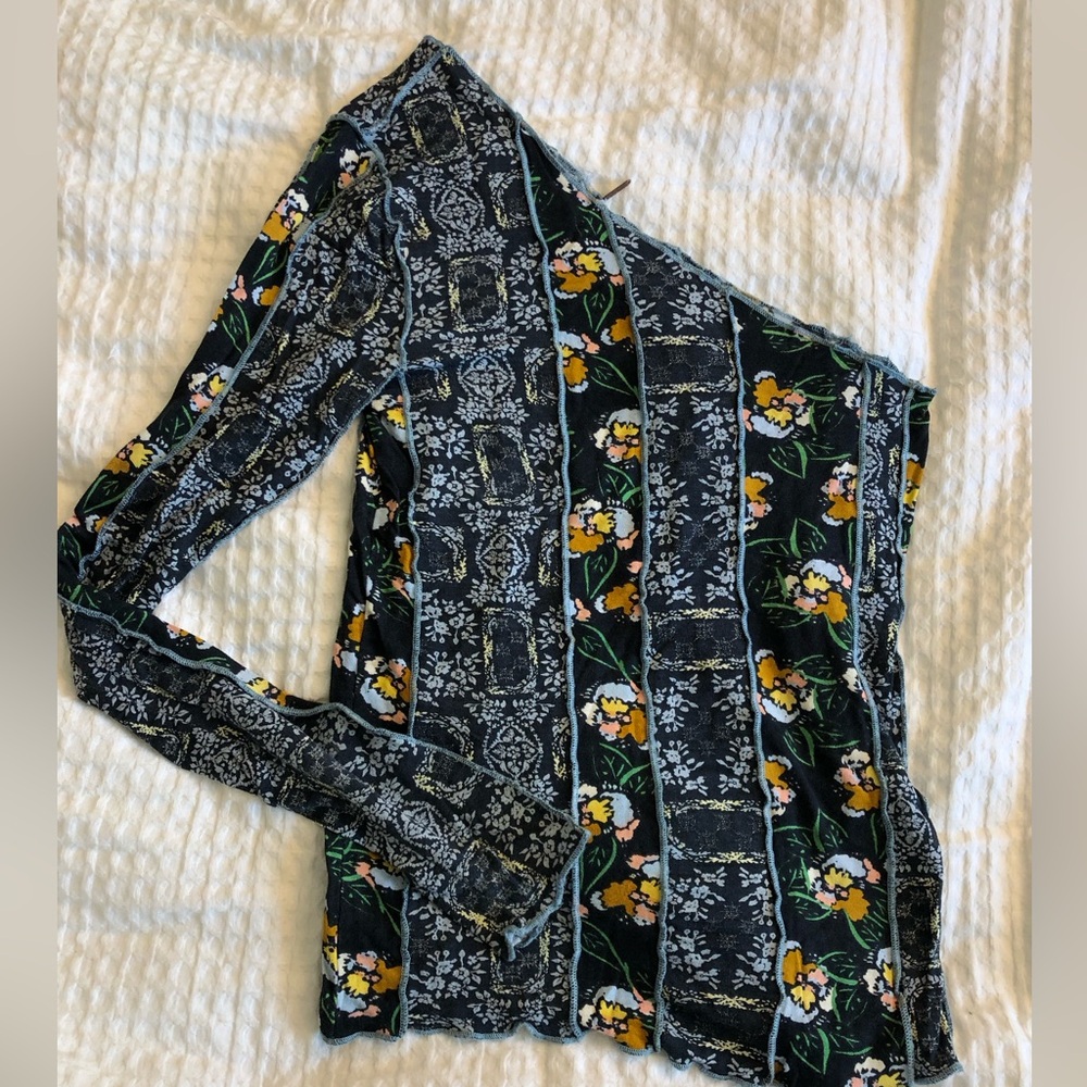 Free people off the shoulder top